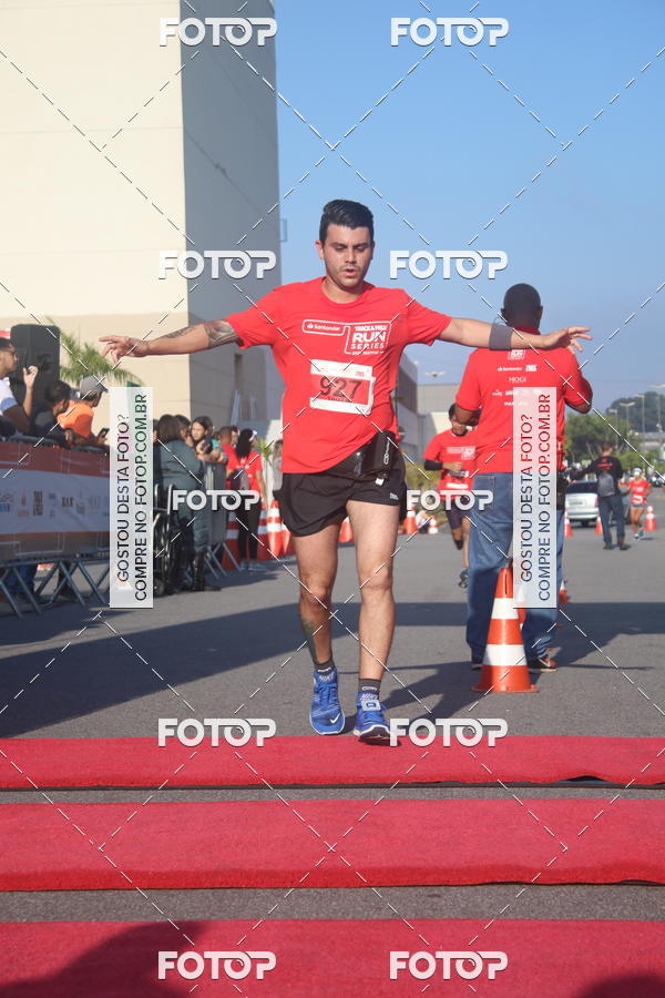 Buy your photos of the eventTrack&Field Run Series on Fotop