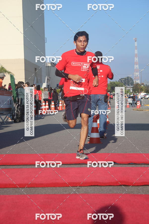 Buy your photos of the eventTrack&Field Run Series on Fotop