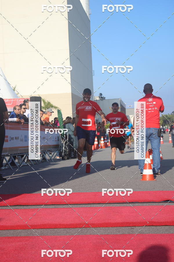 Buy your photos of the eventTrack&Field Run Series on Fotop