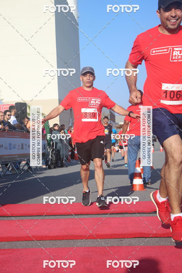 Buy your photos of the eventTrack&Field Run Series on Fotop