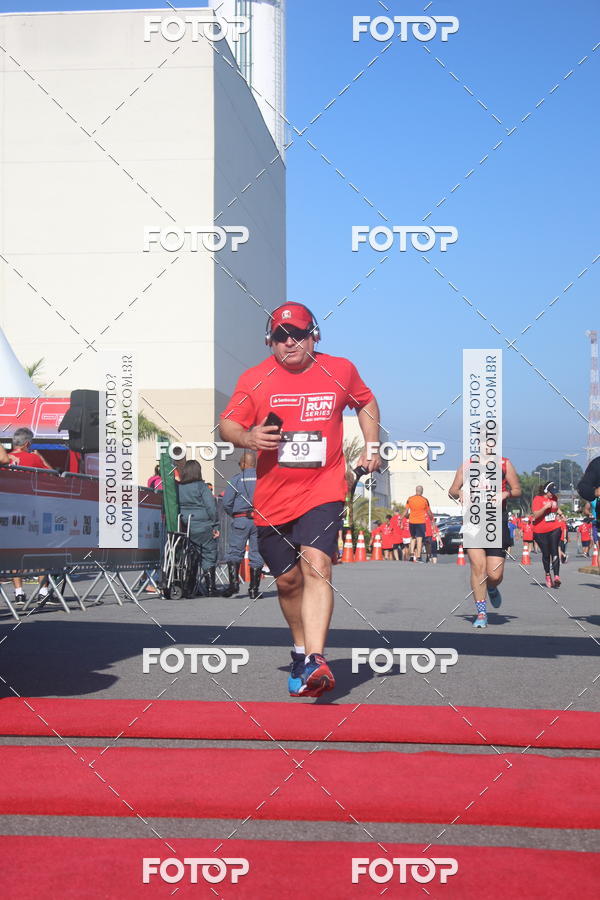 Buy your photos of the eventTrack&Field Run Series on Fotop