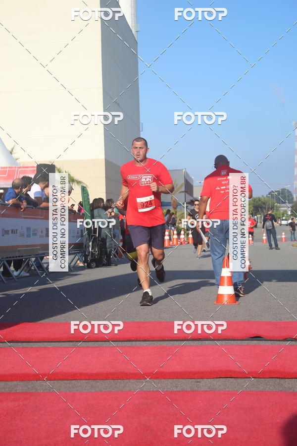 Buy your photos of the eventTrack&Field Run Series on Fotop