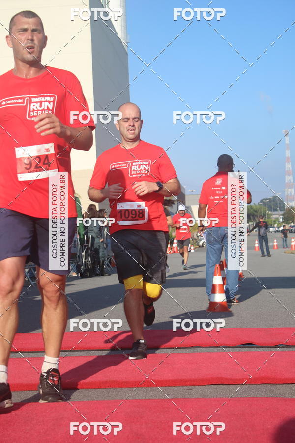 Buy your photos of the eventTrack&Field Run Series on Fotop