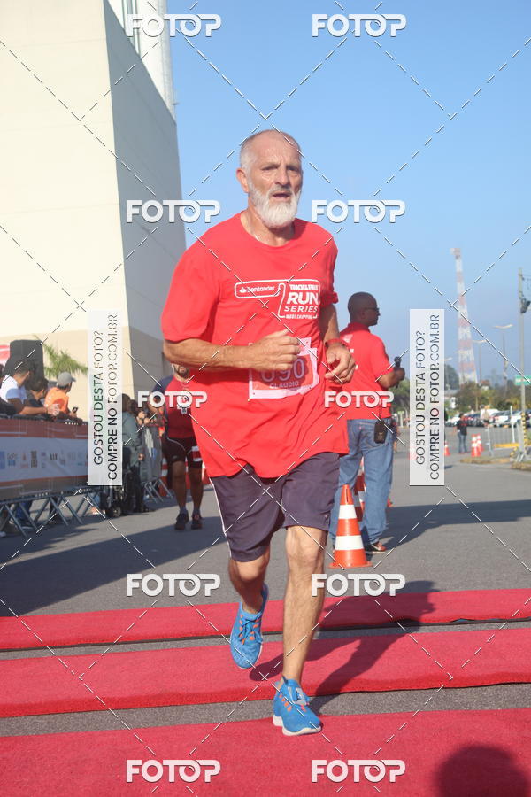 Buy your photos of the eventTrack&Field Run Series on Fotop