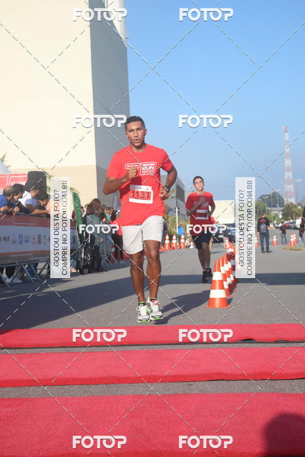 Buy your photos of the eventTrack&Field Run Series on Fotop