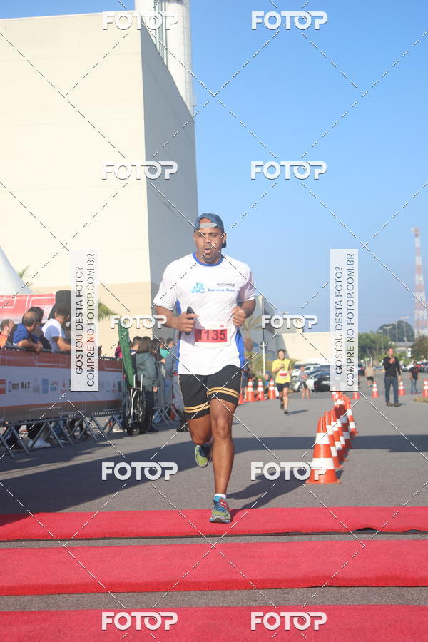 Buy your photos of the eventTrack&Field Run Series on Fotop