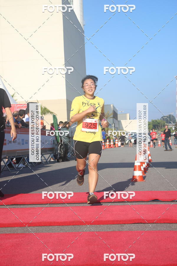 Buy your photos of the eventTrack&Field Run Series on Fotop