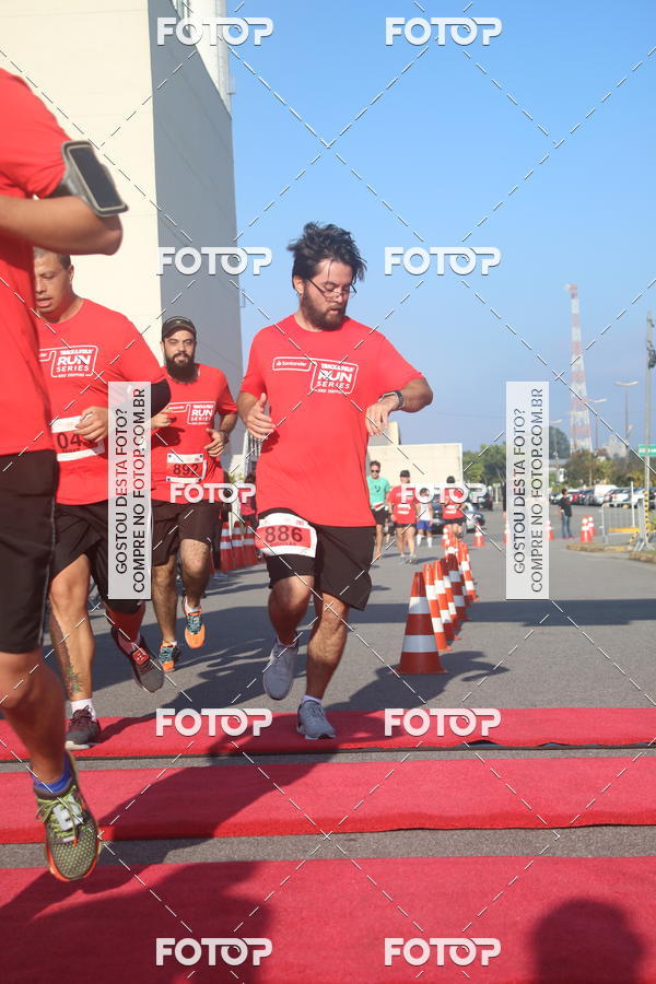 Buy your photos of the eventTrack&Field Run Series on Fotop