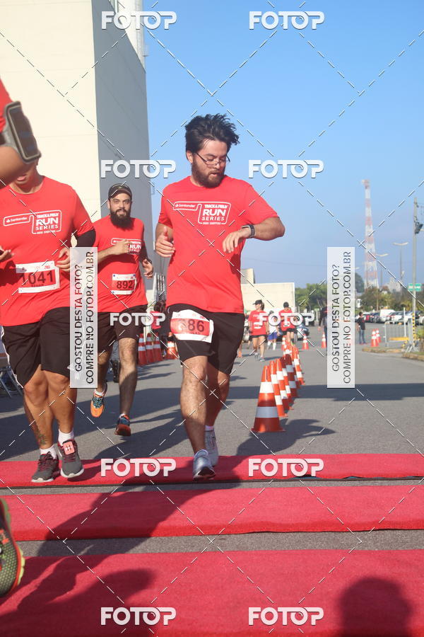 Buy your photos of the eventTrack&Field Run Series on Fotop