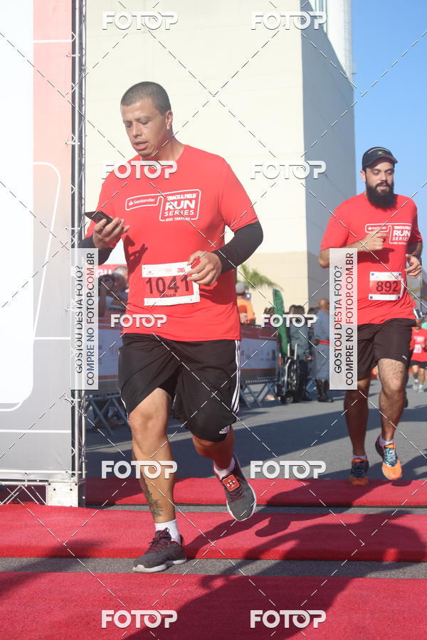 Buy your photos of the eventTrack&Field Run Series on Fotop