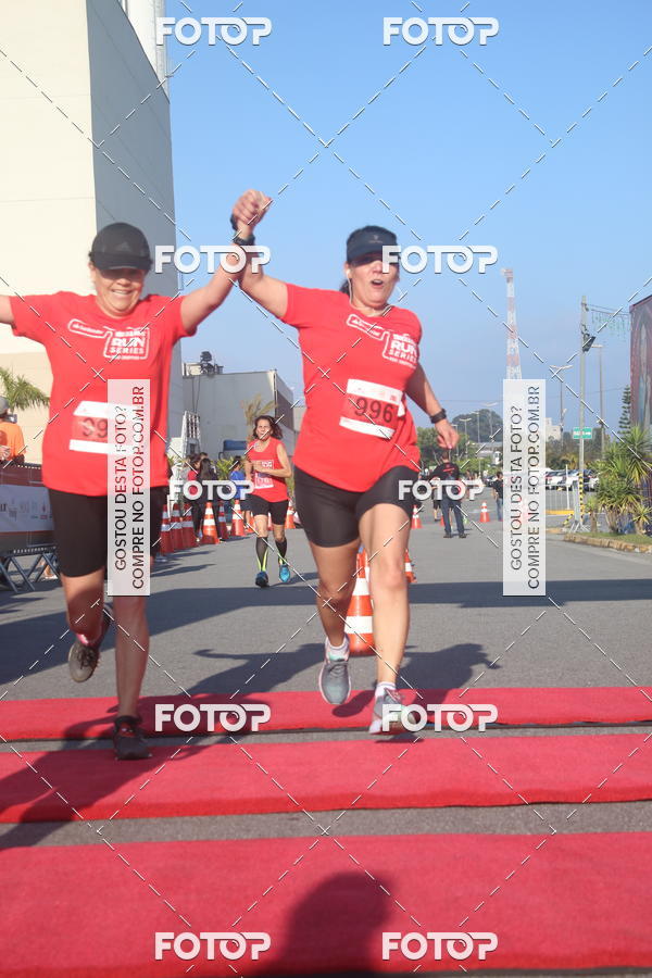 Buy your photos of the eventTrack&Field Run Series on Fotop