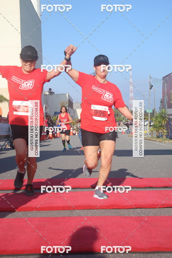 Buy your photos of the eventTrack&Field Run Series on Fotop