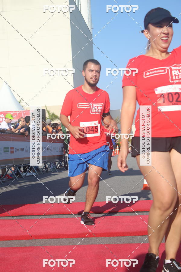 Buy your photos of the eventTrack&Field Run Series on Fotop