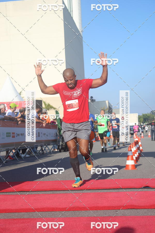 Buy your photos of the eventTrack&Field Run Series on Fotop