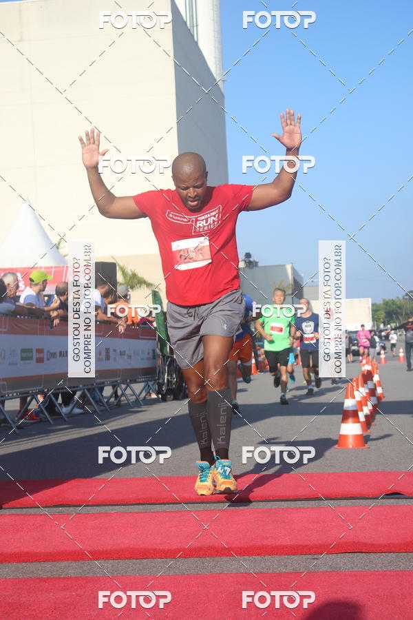 Buy your photos of the eventTrack&Field Run Series on Fotop