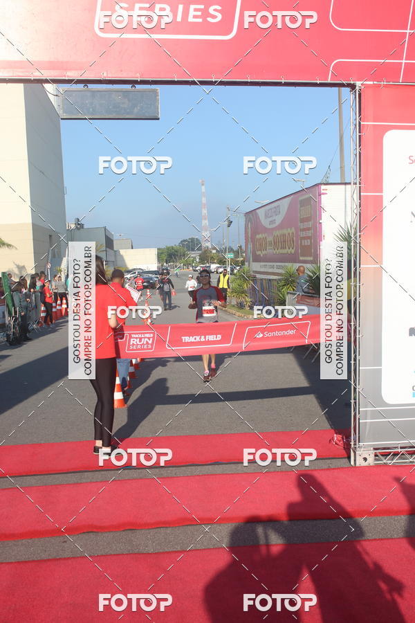 Buy your photos of the eventTrack&Field Run Series on Fotop