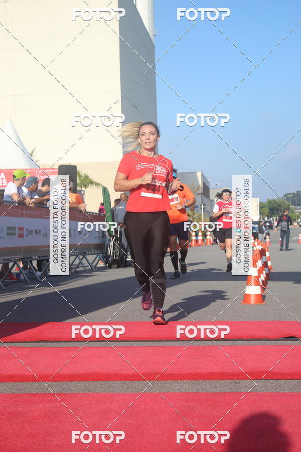 Buy your photos of the eventTrack&Field Run Series on Fotop