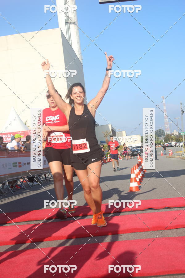 Buy your photos of the eventTrack&Field Run Series on Fotop