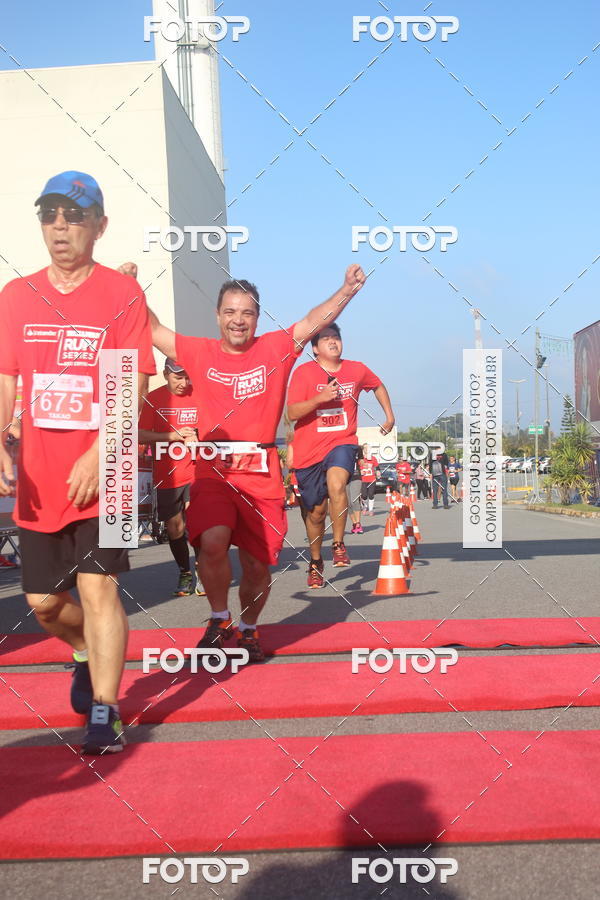 Buy your photos of the eventTrack&Field Run Series on Fotop