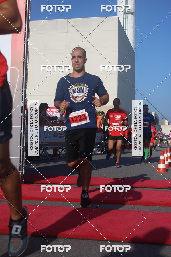 Buy your photos of the eventTrack&Field Run Series on Fotop