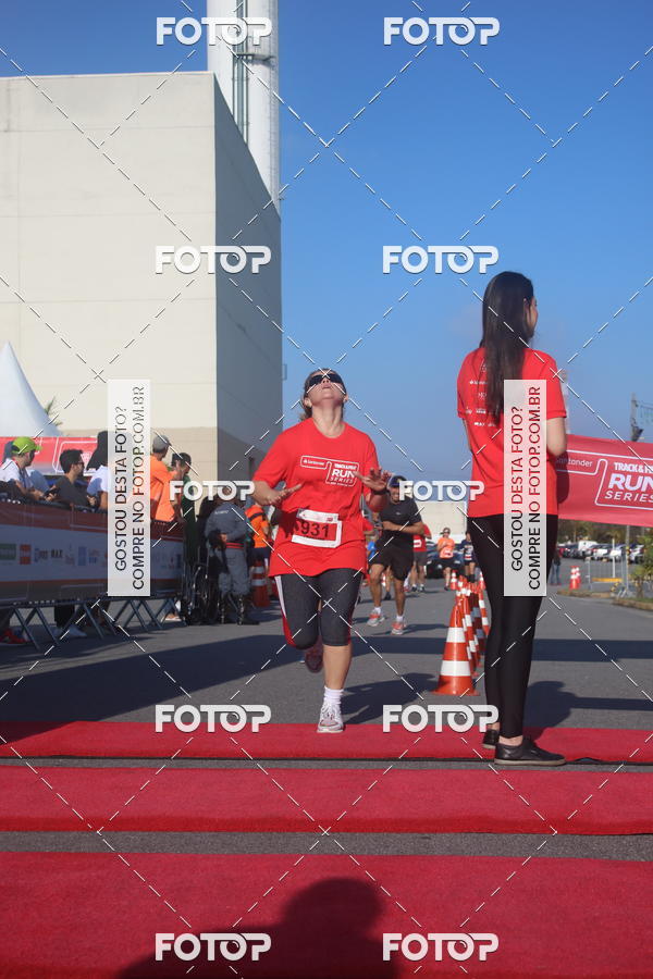 Buy your photos of the eventTrack&Field Run Series on Fotop