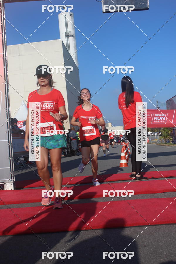 Buy your photos of the eventTrack&Field Run Series on Fotop