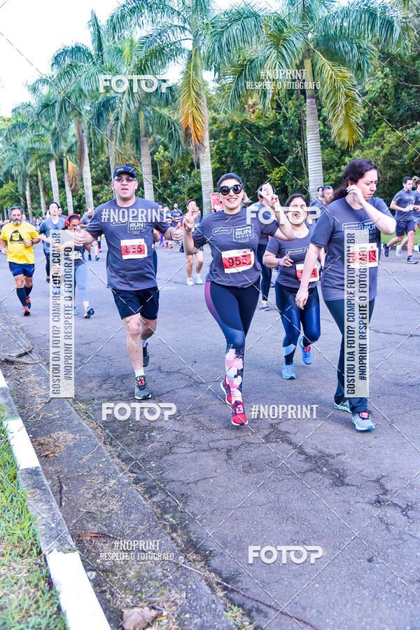 Buy your photos of the eventSantander Track & Field Run Series - Plaza Sul - Jardim Botnico on Fotop