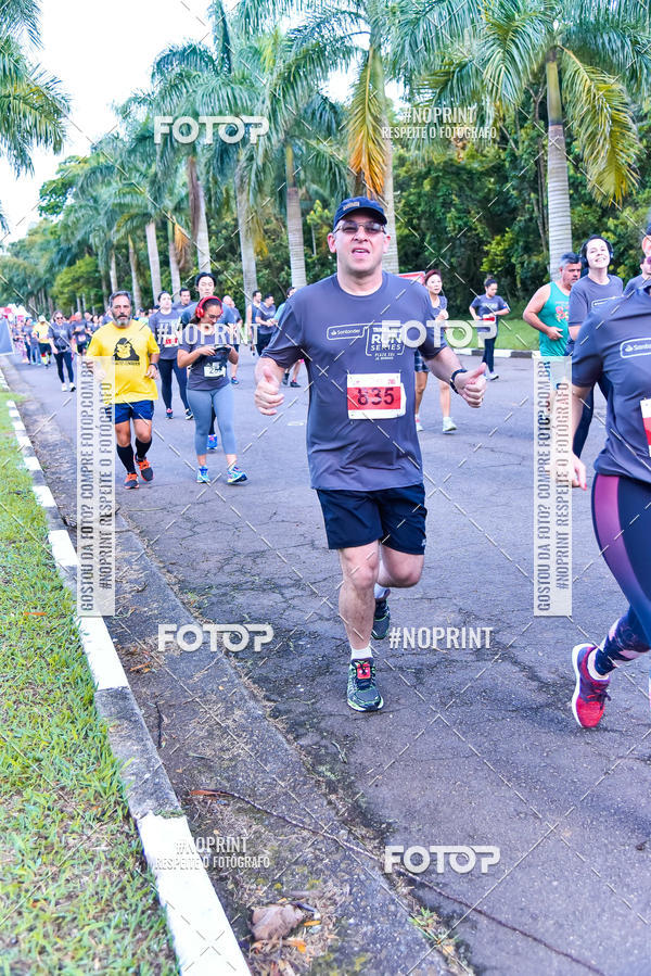 Buy your photos of the eventSantander Track & Field Run Series - Plaza Sul - Jardim Botnico on Fotop