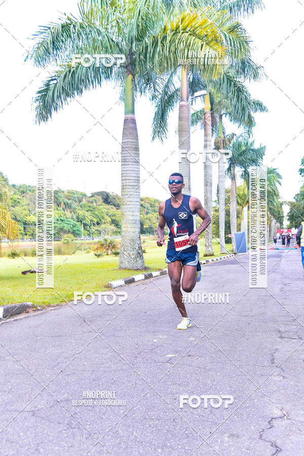Compre as suas fotos do eventoSantander Track & Field Run Series - Plaza Sul - Jardim Botnico no Fotop