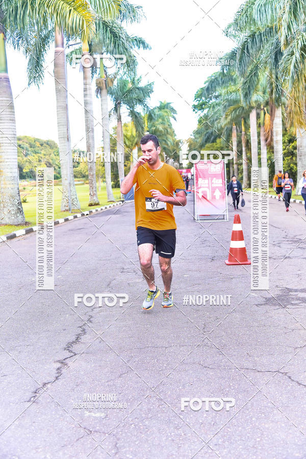 Compre as suas fotos do eventoSantander Track & Field Run Series - Plaza Sul - Jardim Botnico no Fotop