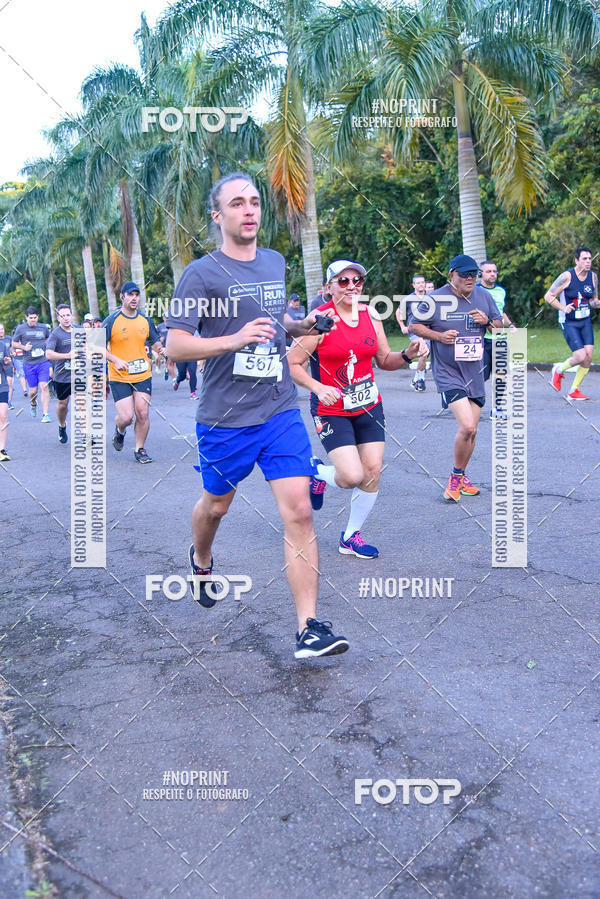Compre as suas fotos do eventoSantander Track & Field Run Series - Plaza Sul - Jardim Botnico no Fotop