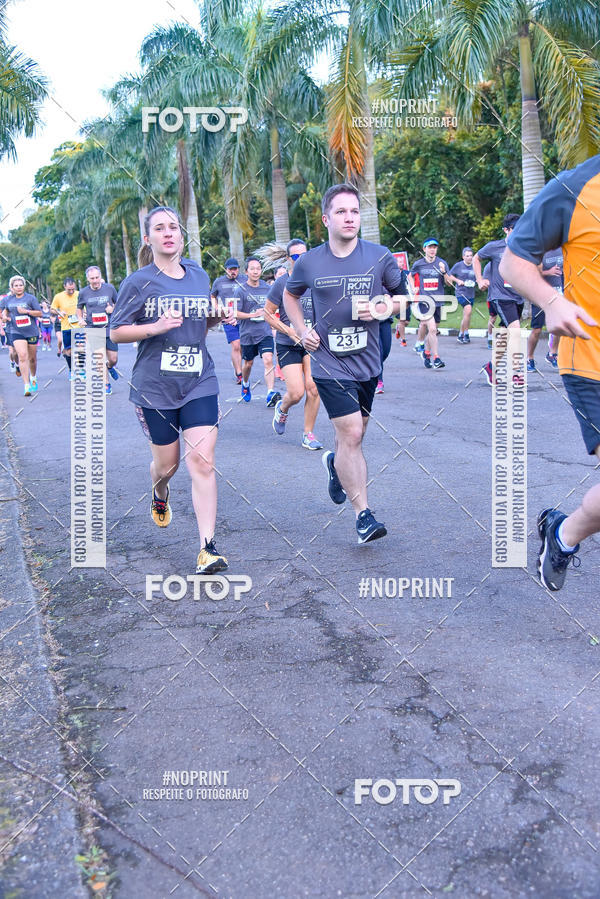 Compre as suas fotos do eventoSantander Track & Field Run Series - Plaza Sul - Jardim Botnico no Fotop