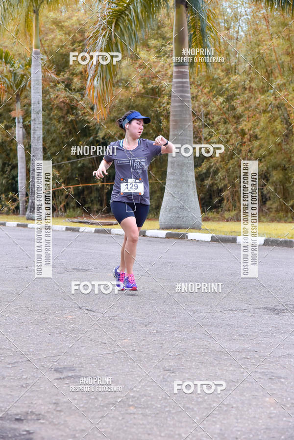 Buy your photos of the eventSantander Track & Field Run Series - Plaza Sul - Jardim Bot�nico on Fotop