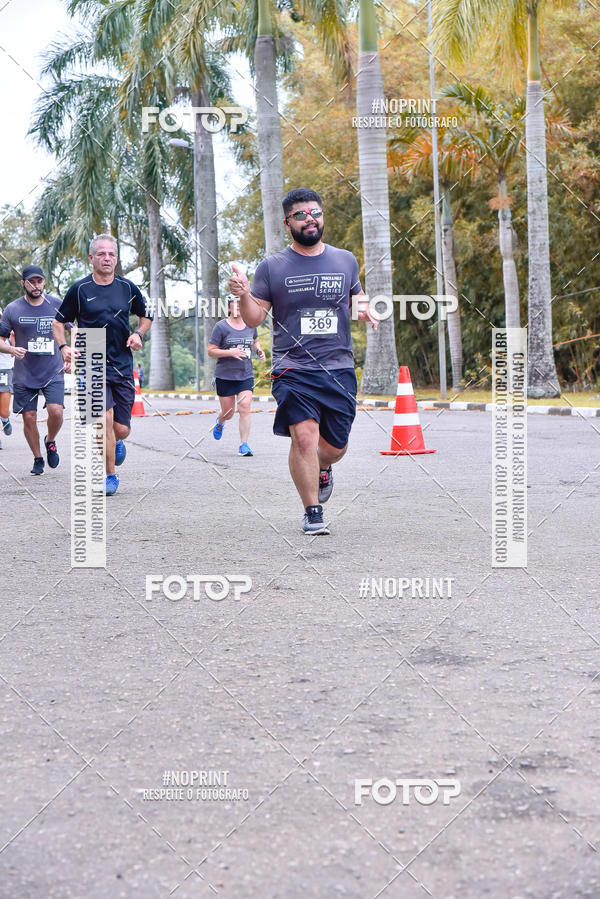 Buy your photos of the eventSantander Track & Field Run Series - Plaza Sul - Jardim Bot�nico on Fotop