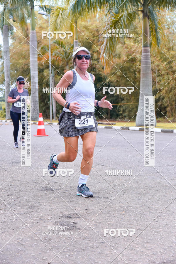 Buy your photos of the eventSantander Track & Field Run Series - Plaza Sul - Jardim Bot�nico on Fotop