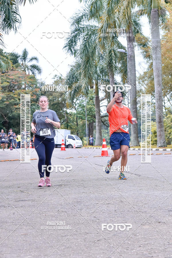 Buy your photos of the eventSantander Track & Field Run Series - Plaza Sul - Jardim Bot�nico on Fotop