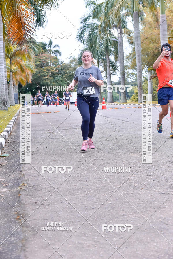 Buy your photos of the eventSantander Track & Field Run Series - Plaza Sul - Jardim Bot�nico on Fotop