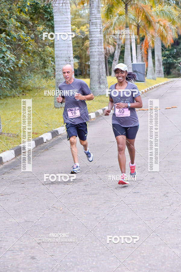 Compre as suas fotos do eventoSantander Track & Field Run Series - Plaza Sul - Jardim Botnico no Fotop