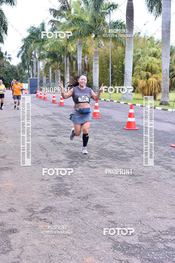 Compre as suas fotos do eventoSantander Track & Field Run Series - Plaza Sul - Jardim Botnico no Fotop
