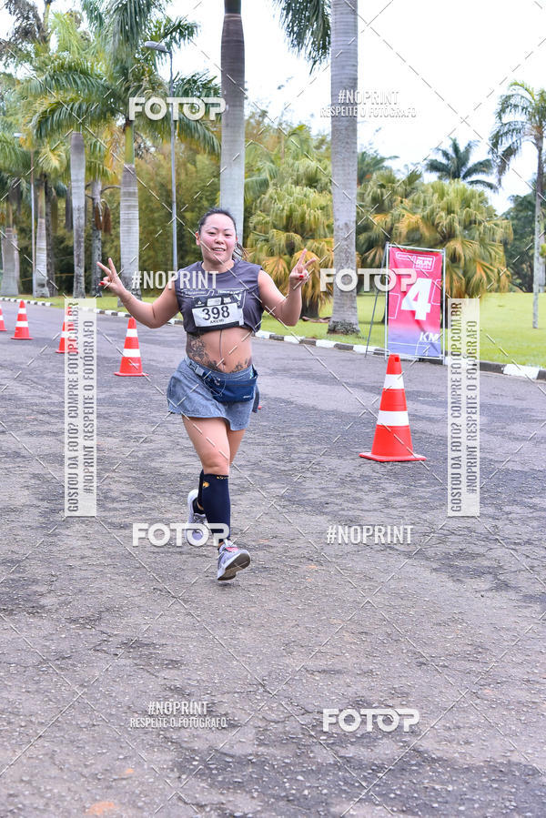 Compre as suas fotos do eventoSantander Track & Field Run Series - Plaza Sul - Jardim Botnico no Fotop
