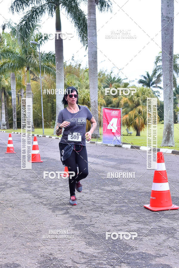 Compre as suas fotos do eventoSantander Track & Field Run Series - Plaza Sul - Jardim Botnico no Fotop