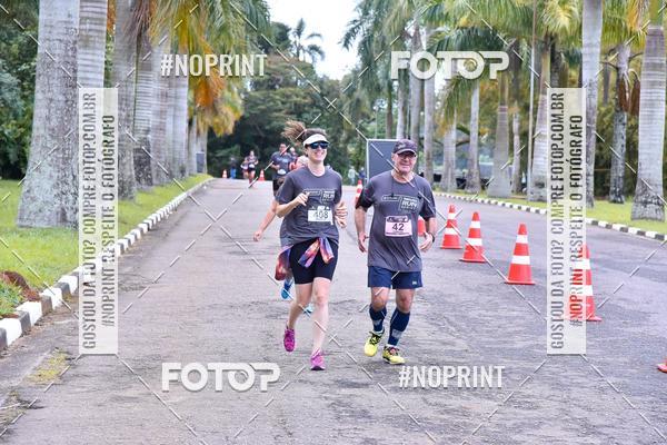 Buy your photos of the eventSantander Track & Field Run Series - Plaza Sul - Jardim Botnico on Fotop