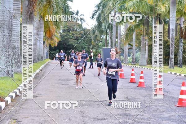 Buy your photos of the eventSantander Track & Field Run Series - Plaza Sul - Jardim Botnico on Fotop