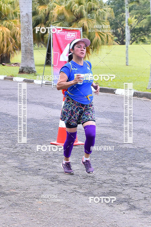 Buy your photos of the eventSantander Track & Field Run Series - Plaza Sul - Jardim Botnico on Fotop