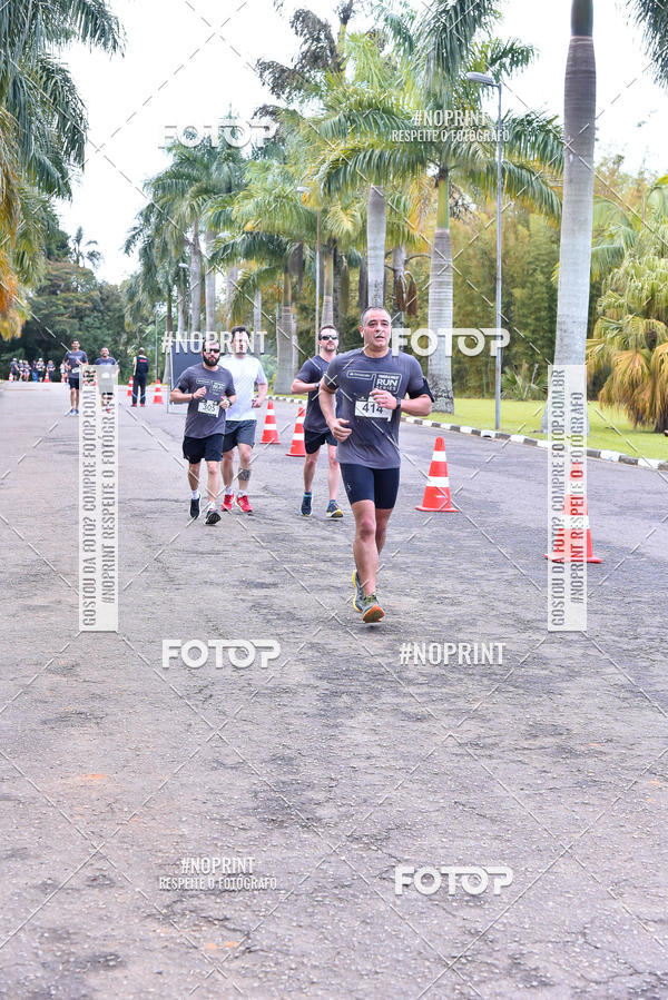 Buy your photos of the eventSantander Track & Field Run Series - Plaza Sul - Jardim Botnico on Fotop