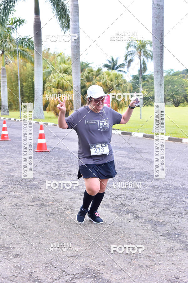 Buy your photos of the eventSantander Track & Field Run Series - Plaza Sul - Jardim Botnico on Fotop