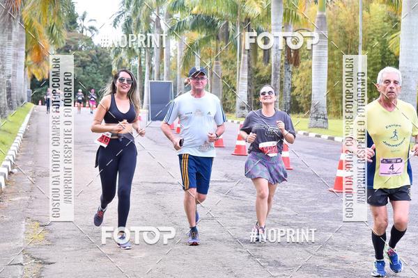 Buy your photos of the eventSantander Track & Field Run Series - Plaza Sul - Jardim Bot�nico on Fotop