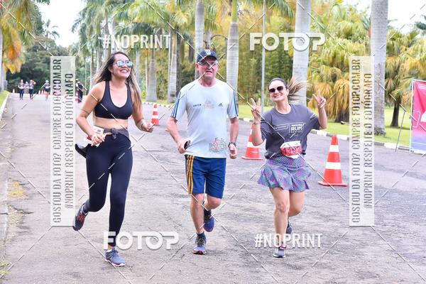 Buy your photos of the eventSantander Track & Field Run Series - Plaza Sul - Jardim Bot�nico on Fotop