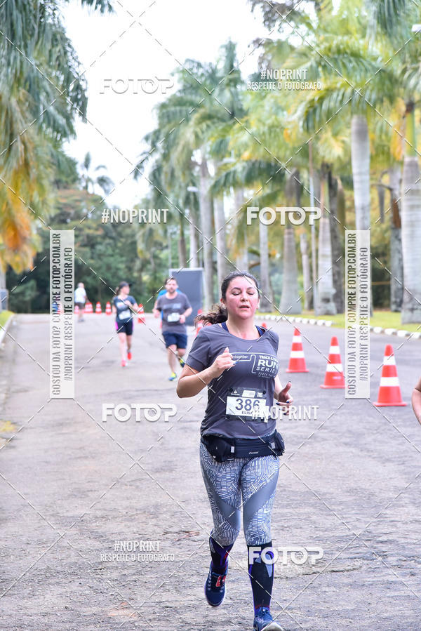 Buy your photos of the eventSantander Track & Field Run Series - Plaza Sul - Jardim Bot�nico on Fotop