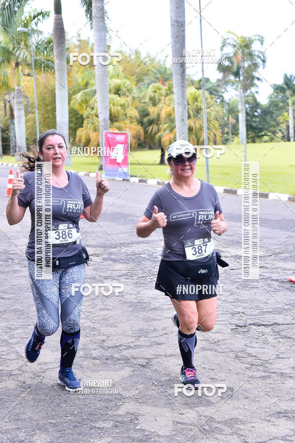 Buy your photos of the eventSantander Track & Field Run Series - Plaza Sul - Jardim Bot�nico on Fotop